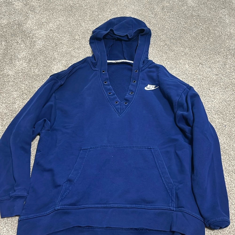 Navy Nike hoodie